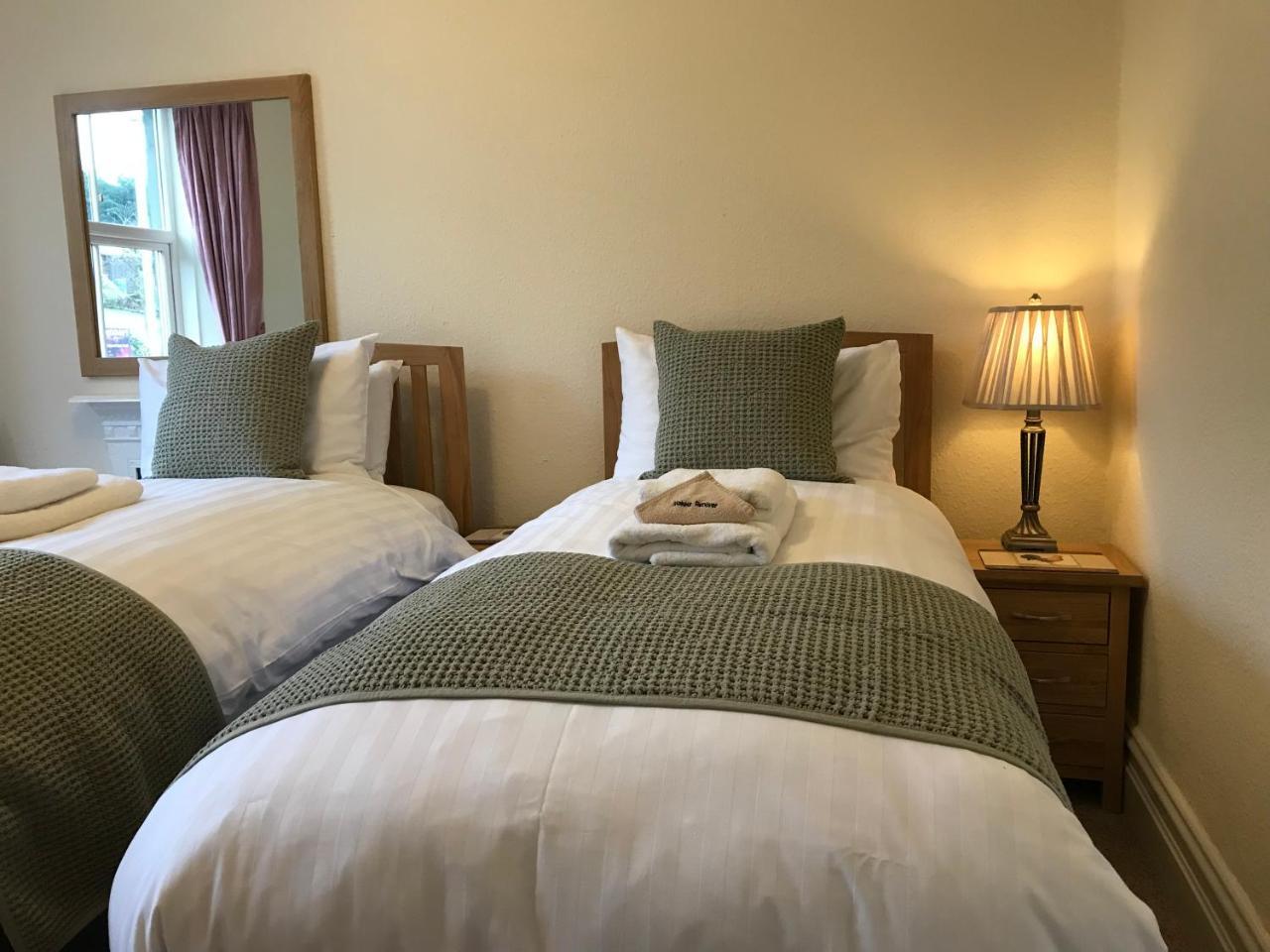 May Cottage B&B Bowness-on-Windermere Ngoại thất bức ảnh