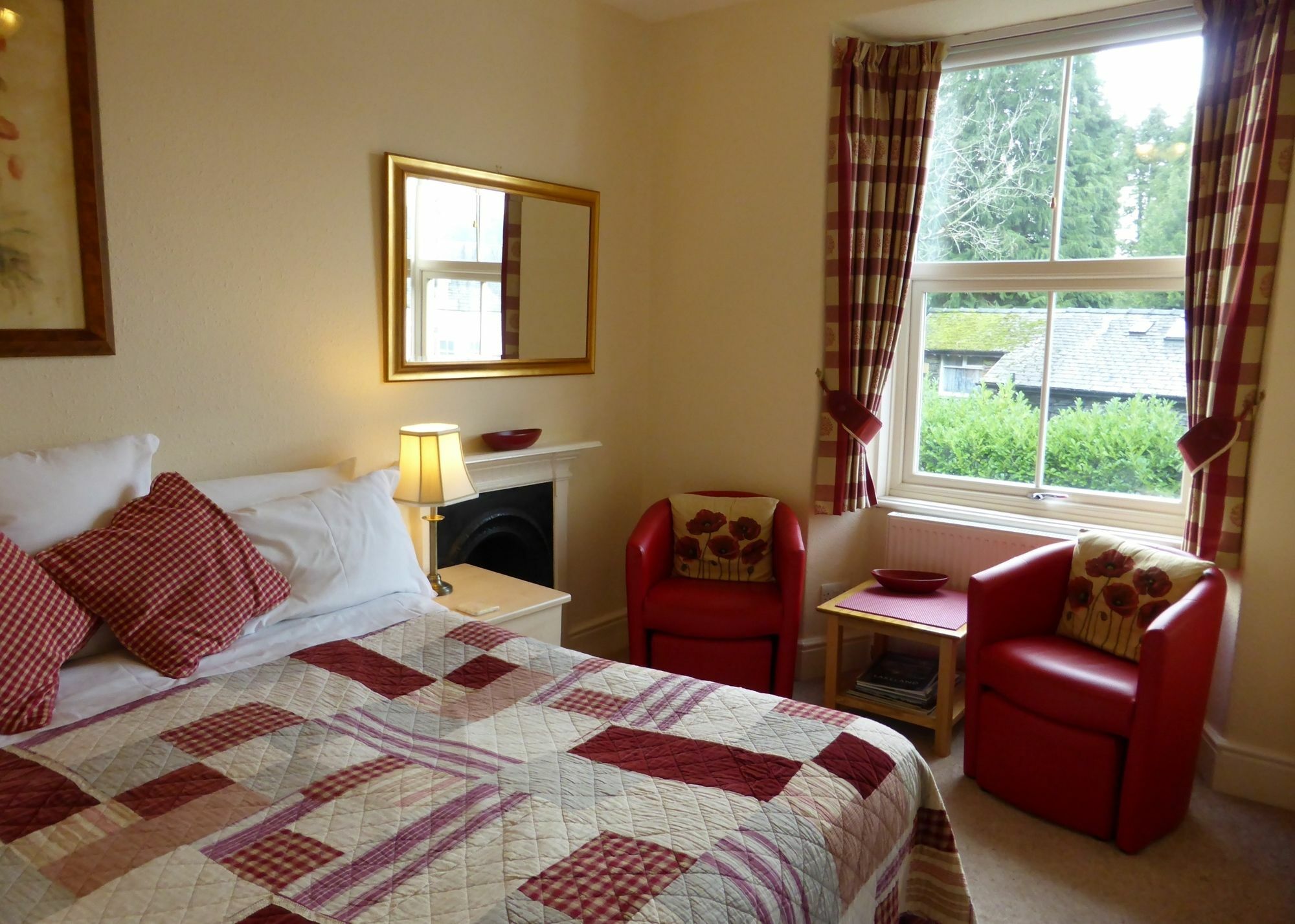 May Cottage B&B Bowness-on-Windermere Ngoại thất bức ảnh