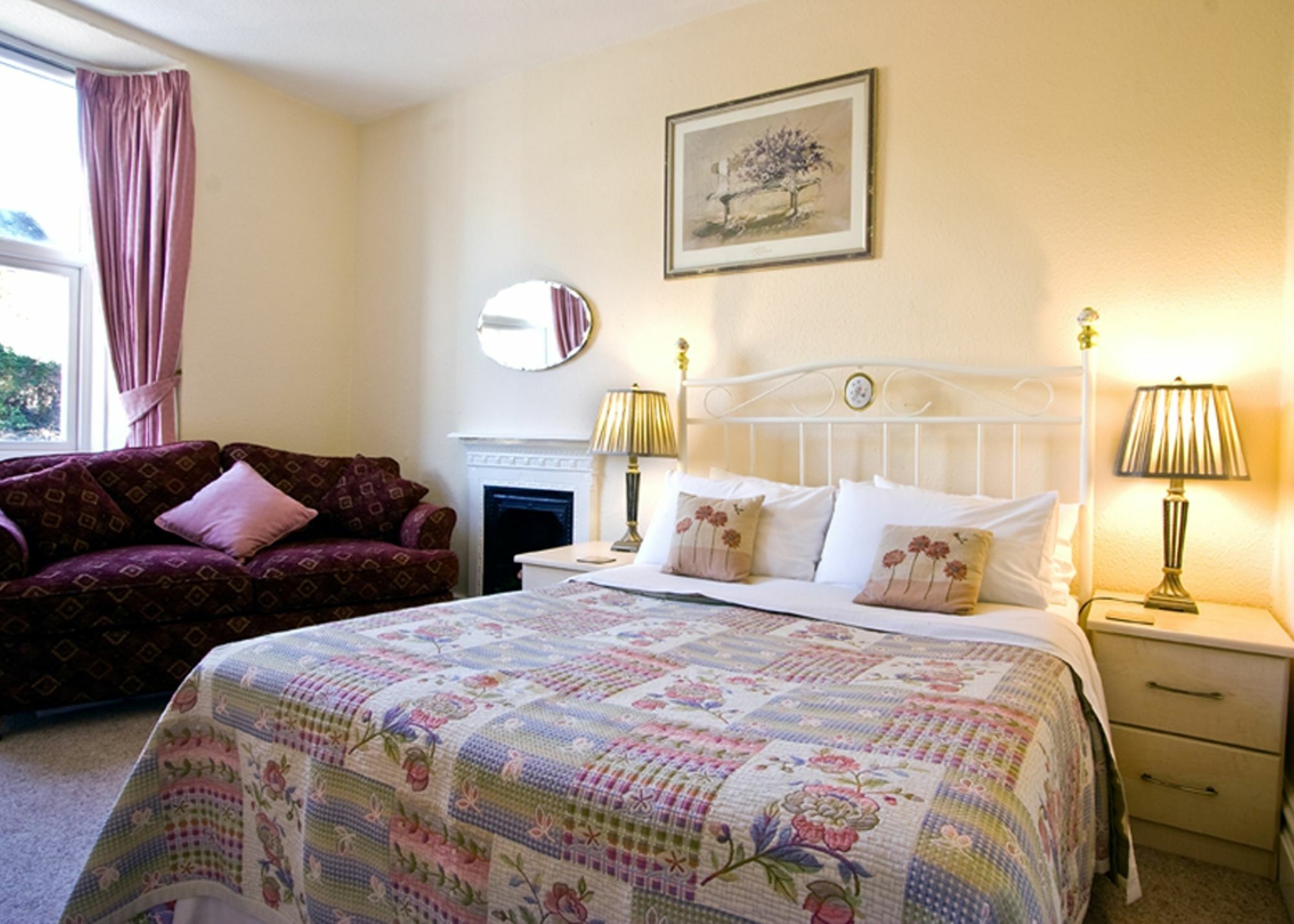 May Cottage B&B Bowness-on-Windermere Ngoại thất bức ảnh